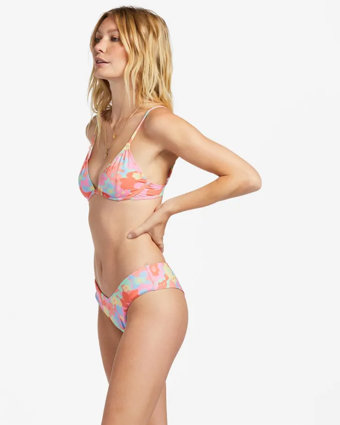 Billabong Bikinis Women Coast Is Clear Reese Underwired Bikini Top Multi Billabong Bikinis Women Coast Is Clear Reese Underwired Bikini Top Multi