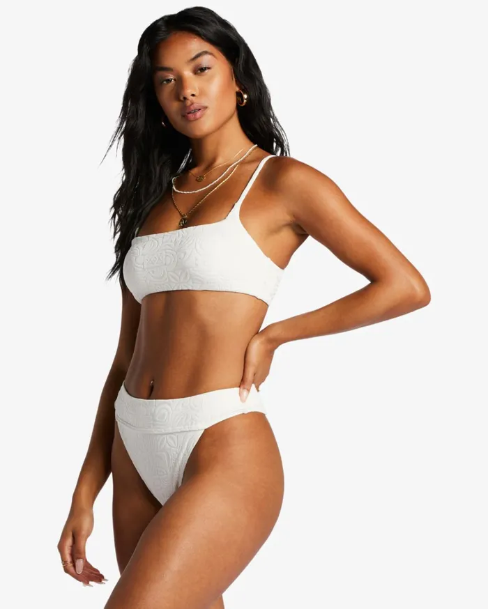 Billabong Bikinis Women Sun Trip Tiki Zoe Crop Bikini Top Salt Crystal Billabong Bikinis Women Sun Trip Tiki Zoe Crop Bikini Top Salt Crystal