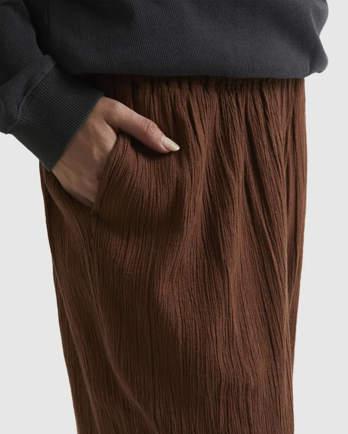 Billabong Pants Women Follow Me HighRise Elastic WaistWaist Pants Dark Choc Billabong Pants Women Follow Me HighRise Elastic WaistWaist Pants Dark Choc