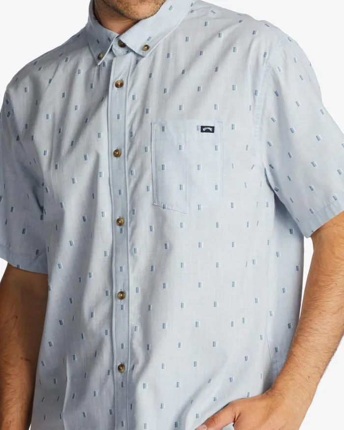 Billabong Shirts Men All Day Jacquard Short Sleeve Shirt Blue Haze Billabong Shirts Men All Day Jacquard Short Sleeve Shirt Blue Haze
