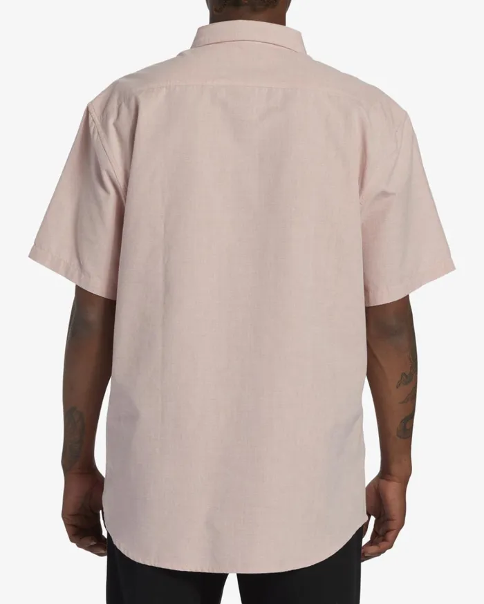 Billabong Shirts Men All Day Short Sleeve Shirt Dusty Pink Billabong Shirts Men All Day Short Sleeve Shirt Dusty Pink