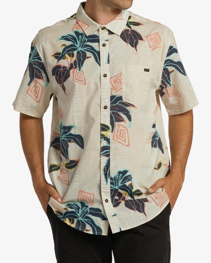 Billabong Shirts Men Sundays Short Sleeve Shirt Bone