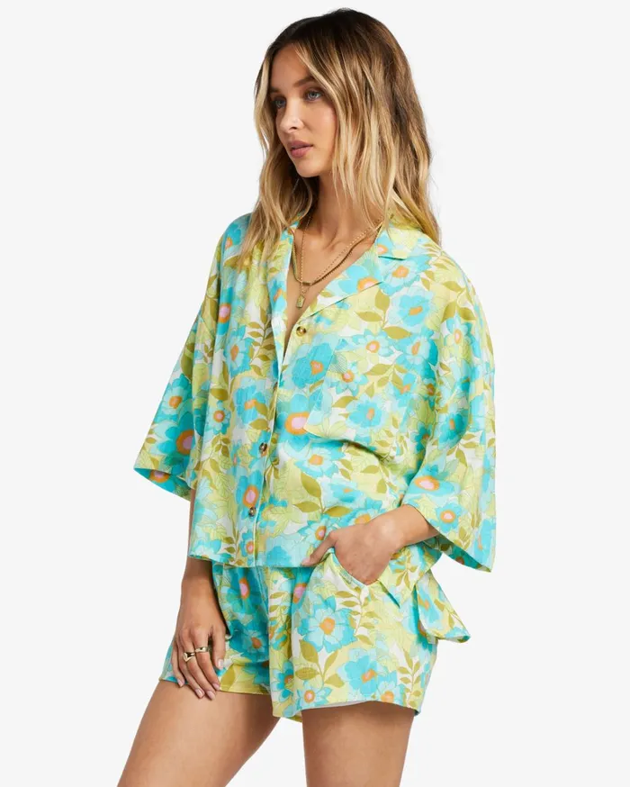 Billabong Tops Women All Good ButtonDown Top Ocean Eyes Billabong Tops Women All Good ButtonDown Top Ocean Eyes