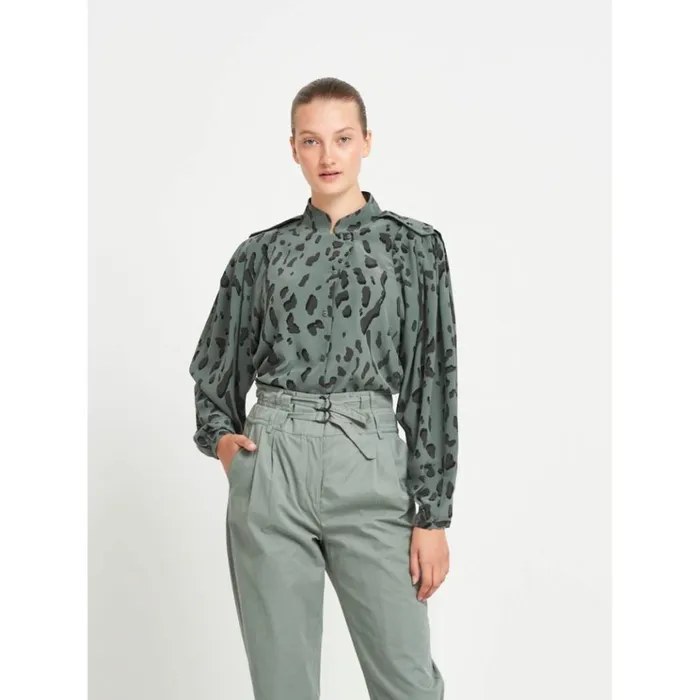 Bruuns Bazaar Shirts Womens Lillie Shaun Shirt Dark Moss Aop