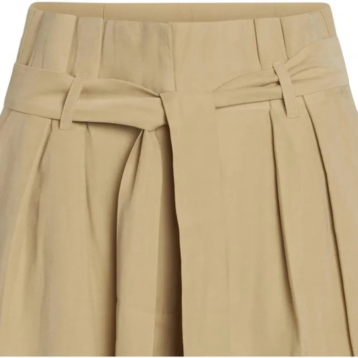 Bruuns Bazaar Shorts Womens Lucille Leoni Shorts Light Camel Bruuns Bazaar Shorts Womens Lucille Leoni Shorts Light Camel