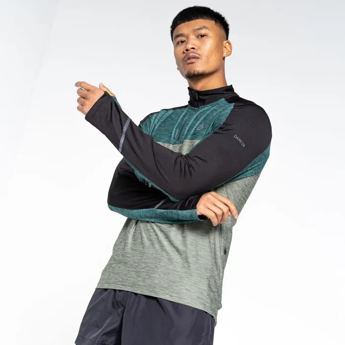 Dare 2b Gym Tops Power Up II Lightweight Jersey Agave Green Fern Green 8211 Men