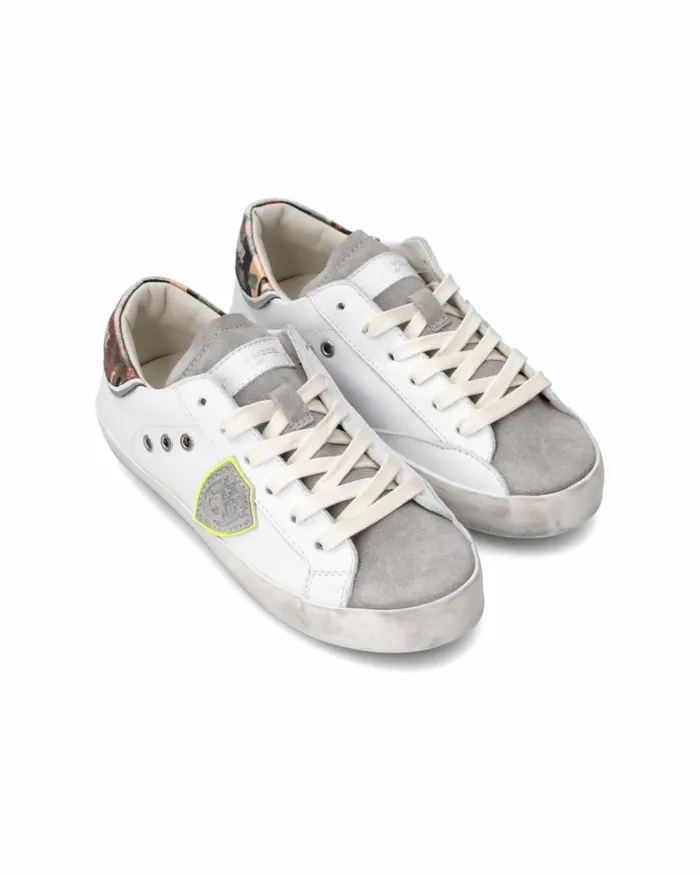 Kids Sneakers Paris Tennis Kids White Fluo Green JUNIOR Philippe Model Paris Kids Junior 2840 Kids Sneakers Paris Tennis Kids White Fluo Green JUNIOR Philippe Model Paris Kids Junior 2840