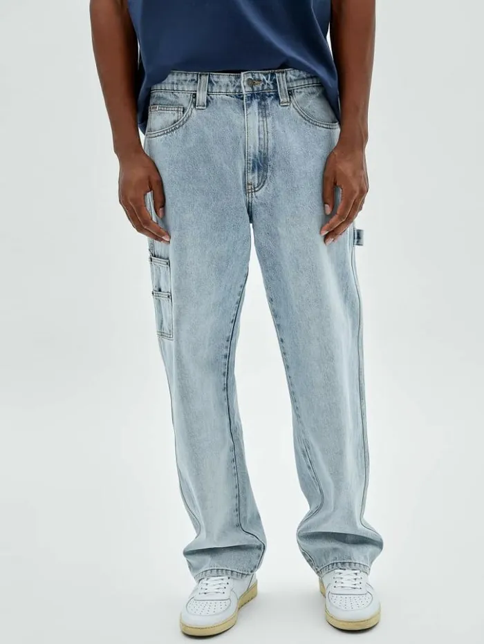 Men GUESS Jeans and Denim GUESS Originals Kit Carpenter Jeans Go Crest Lt Wash Men GUESS Jeans and Denim GUESS Originals Kit Carpenter Jeans Go Crest Lt Wash