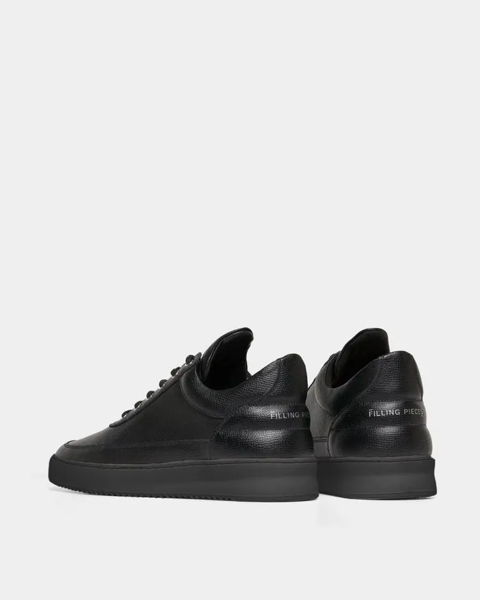 MenWomen Filling Pieces Sneakers Low Top Ripple Crumbs All Black