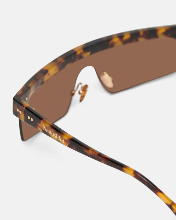 Nanushka Eyewear WomenMen Callias BioPlastic Sunglasses Dark Amber