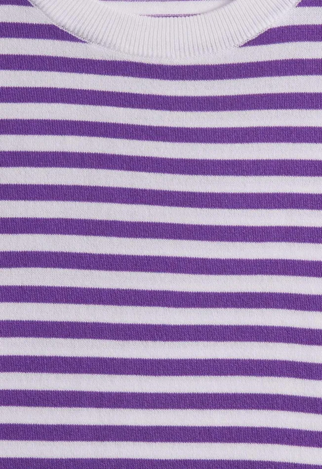 Paul Stuart Polos and TShirts Stripe Knit Short Sleeve Crewneck Bluewhite 8211 Men Paul Stuart Polos and TShirts Stripe Knit Short Sleeve Crewneck Bluewhite 8211 Men