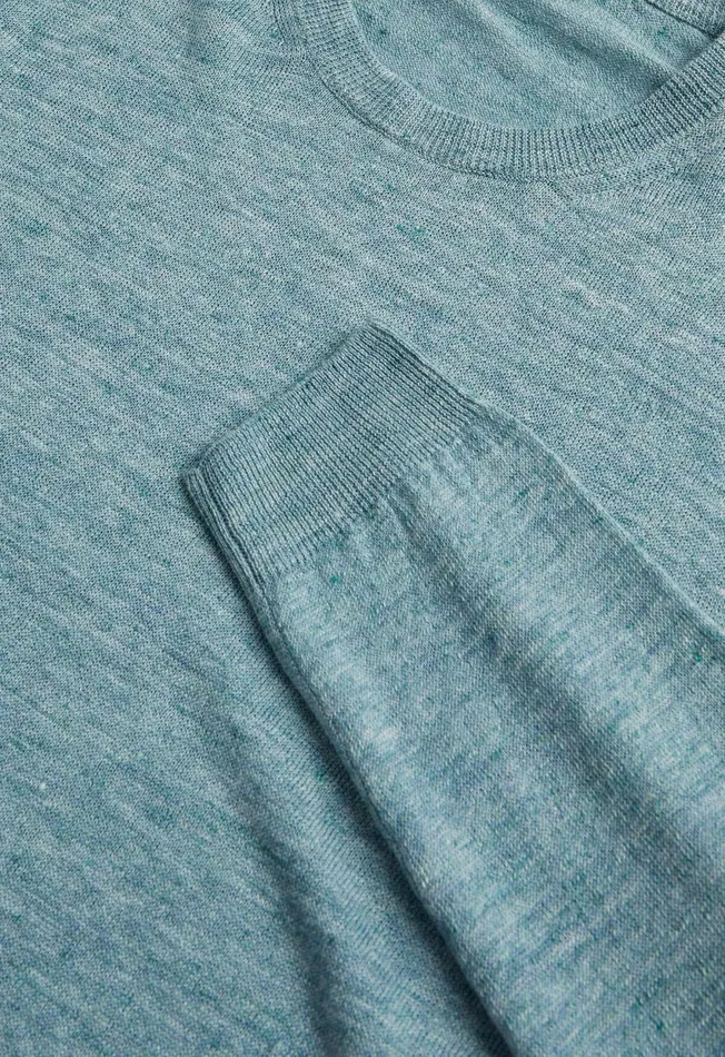Paul Stuart Sweaters Menx27s Classic Crewneck Sweater In Seafoam 8211 Paul Stuart Dusty Rose 8211 Men Paul Stuart Sweaters Menx27s Classic Crewneck Sweater In Seafoam 8211 Paul Stuart Dusty Rose 8211 Men