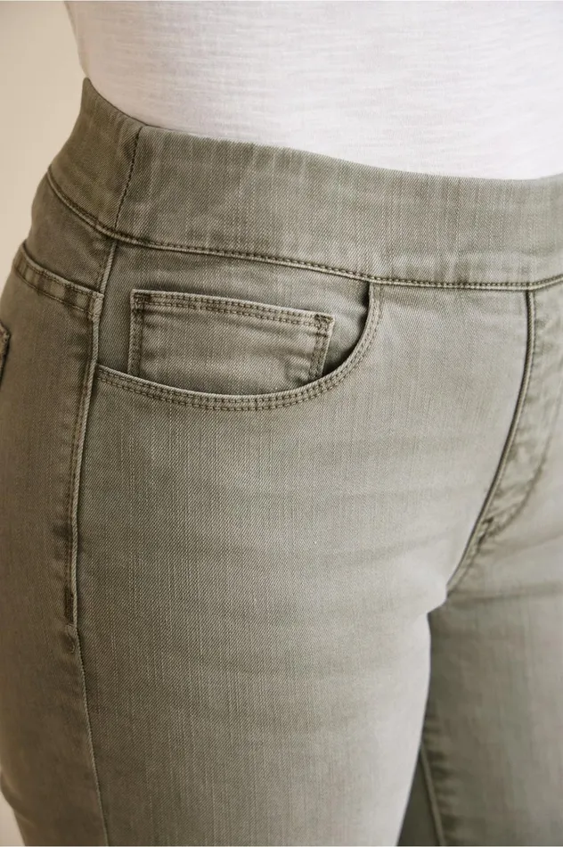 Soft Surroundings Ultimate Denim PullOn Relaxed Straight White Women Jeans Soft Surroundings Ultimate Denim PullOn Relaxed Straight White Women Jeans