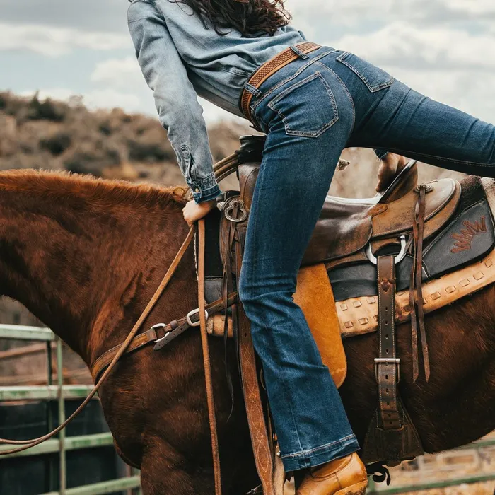 Stetson Denim Women 921 High Rise Flare Jeans Blue