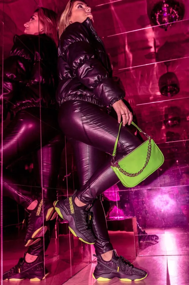 Steve Madden Bmaxy Lime Womens Shoulder Bags Steve Madden Bmaxy Lime Womens Shoulder Bags