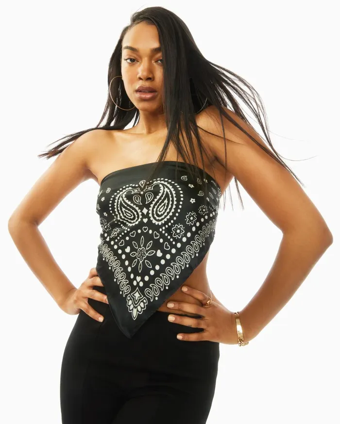 Steve Madden Paisley Bandana Black Womens Hats and Hair Accessories Steve Madden Paisley Bandana Black Womens Hats and Hair Accessories