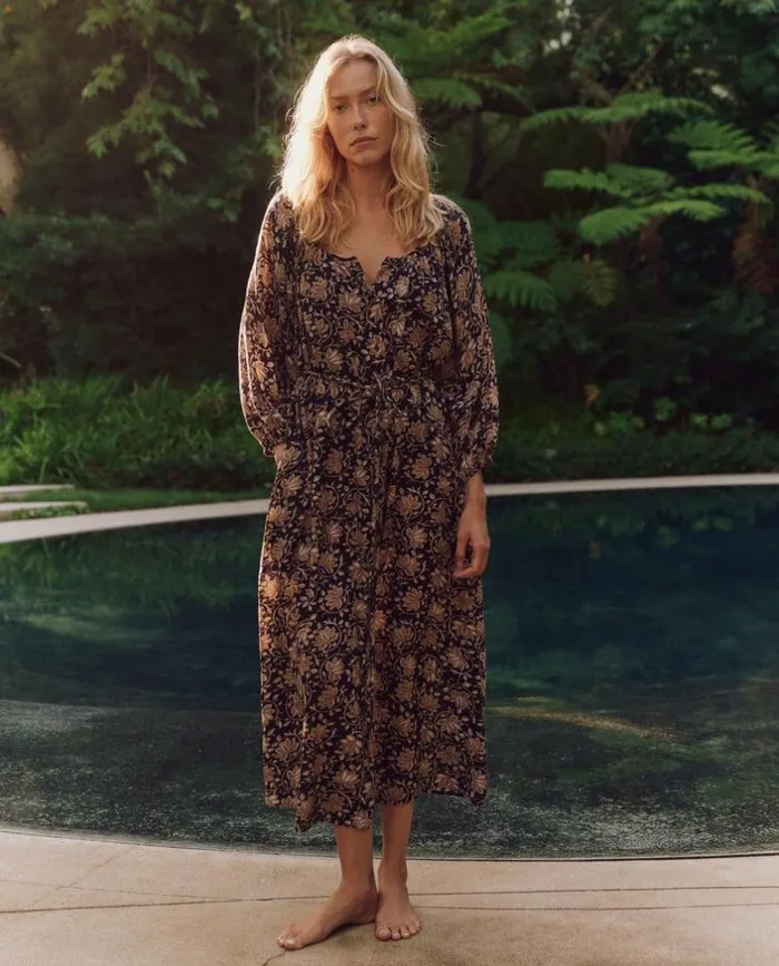 Swim The Great The Shoreline CoverUp Black Oasis Floral