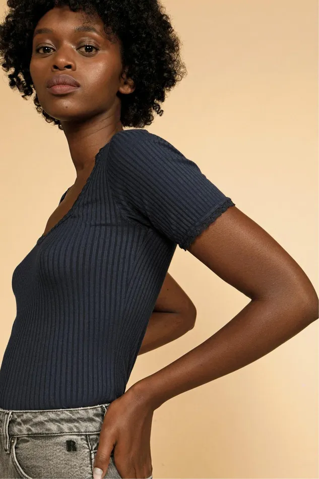 TShirt GIUIA Navy Women Rouje Tshirts and Tank Tops