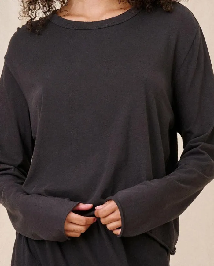 Tees and Sweats The Great The Long Sleeve Crop Tee