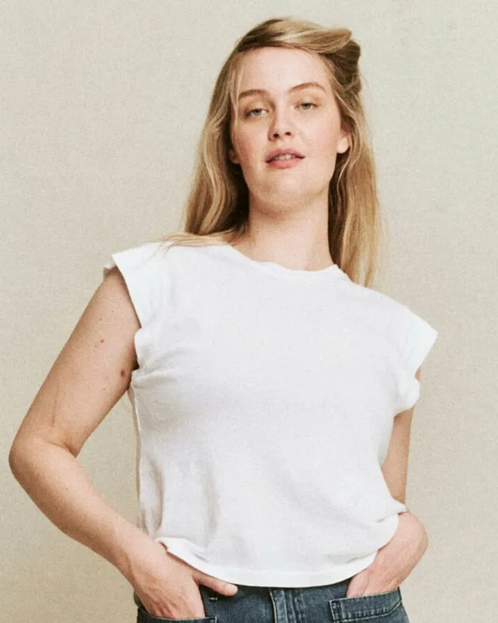 Tees and Sweats The Great The Peak Shoulder Tee True White