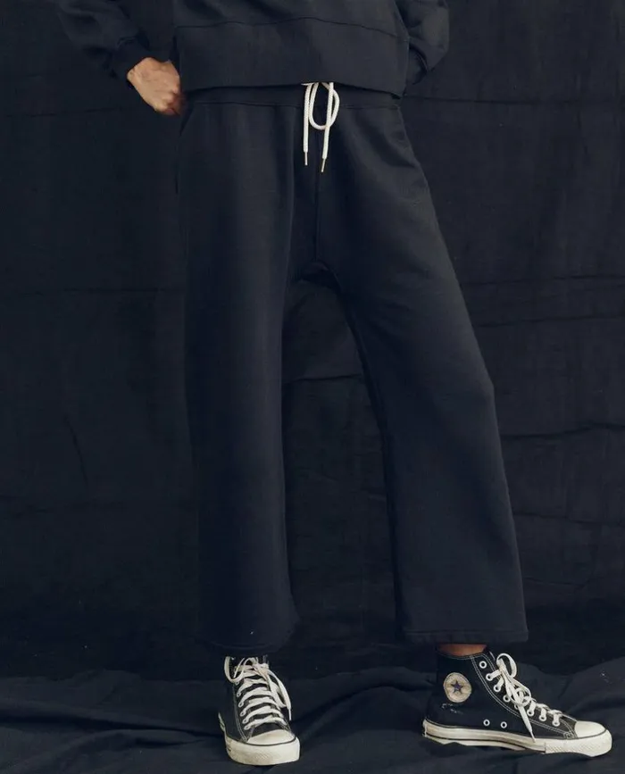 Tees and Sweats The Great The Relay Sweatpant Almost Black