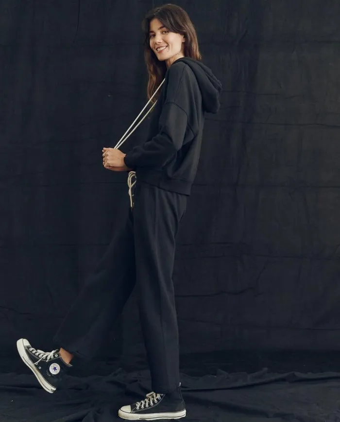 Tees and Sweats The Great The Relay Sweatpant Almost Black