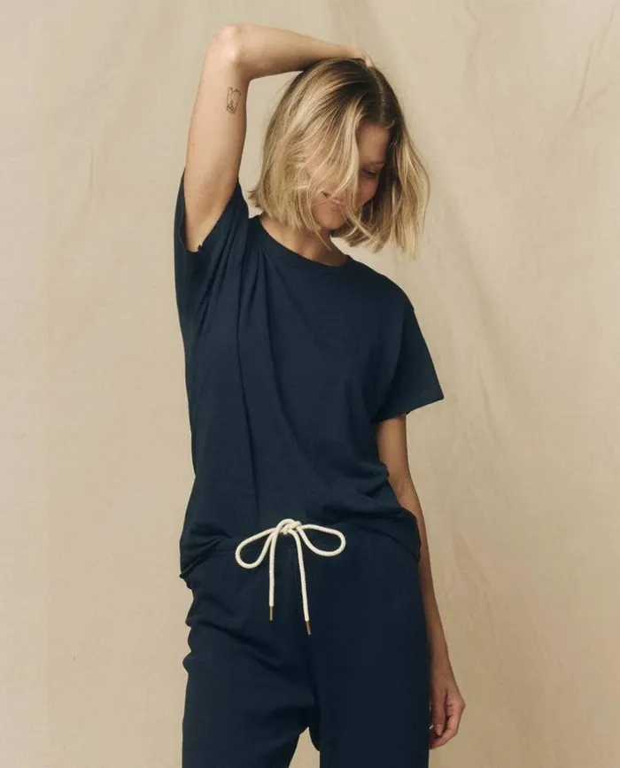 Tees and Sweats The Great The Slim Tee True Navy