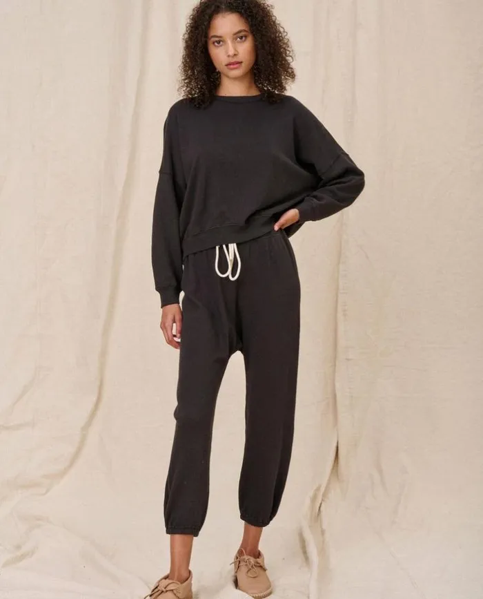 Tees and Sweats The Great The Teammate Sweatshirt Almost Black