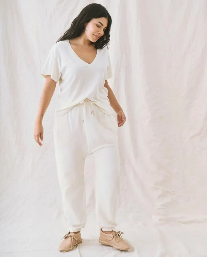 Tees and Sweats The Great The VNeck Tee Washed White