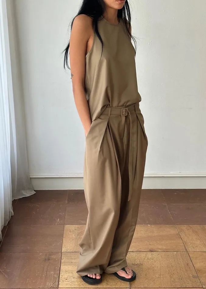 The Frankie Shop Clay Sleeveless Top 8211 Desert Taupe Women Clothing