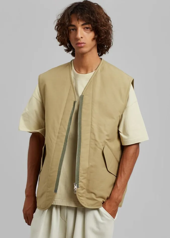 The Frankie Shop Devon Wide Zip Vest 8211 Pale Olive Men Outerwear