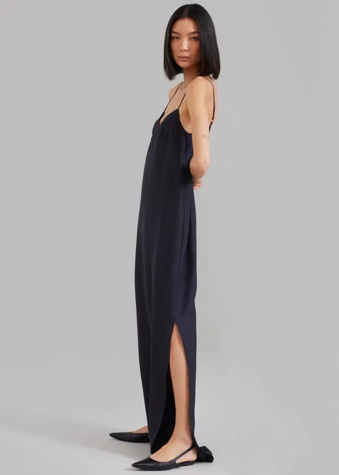 The Frankie Shop Dylana Sleeveless Maxi Dress 8211 Navy Women Dresses
