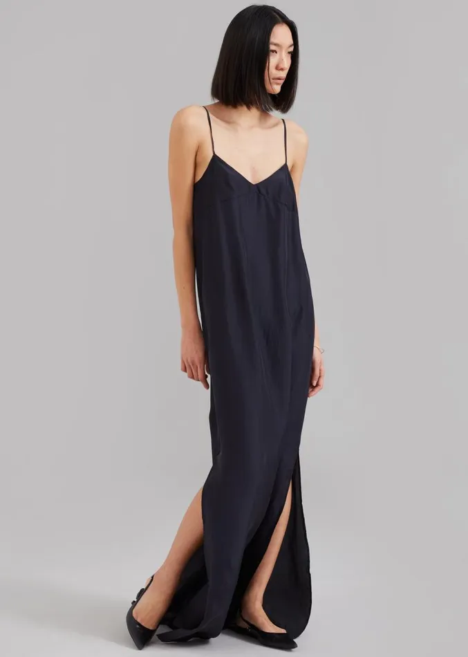 The Frankie Shop Dylana Sleeveless Maxi Dress 8211 Navy Women Dresses