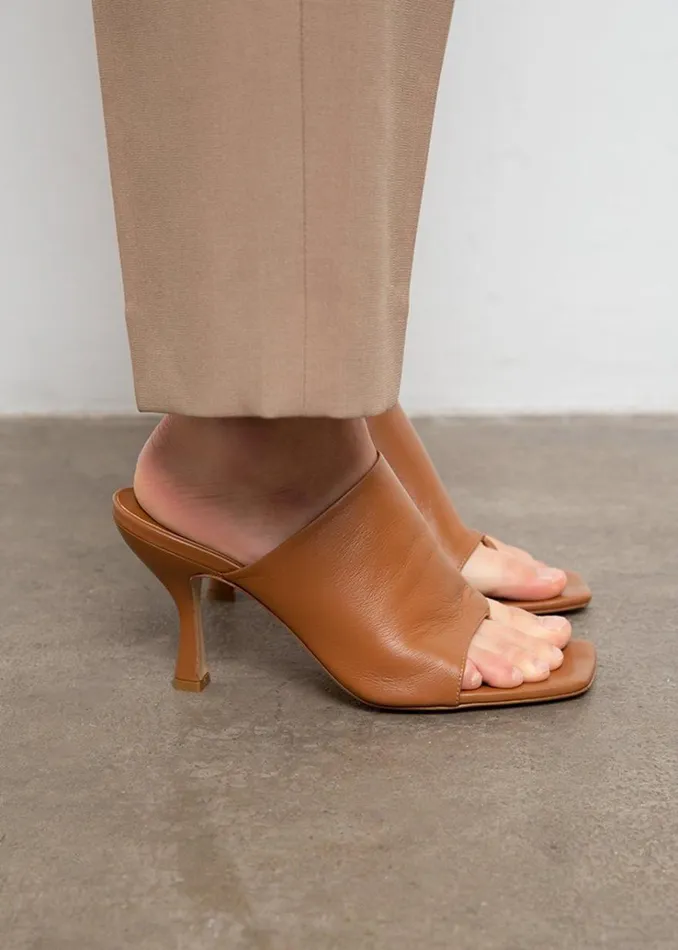 The Frankie Shop GIA X Pernille Teisbaek Leather Mule Sandal 8211 Brown Women Shoes