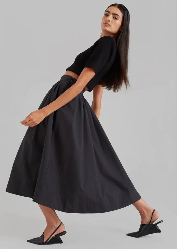 The Frankie Shop Grace Pleated Midi Skirt 8211 Black Women Clothing