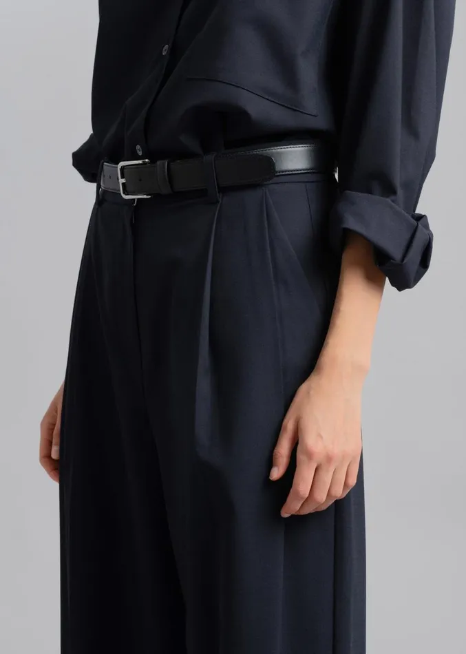 The Frankie Shop Jour Pleated Pants 8211 Deep Navy Women Clothing