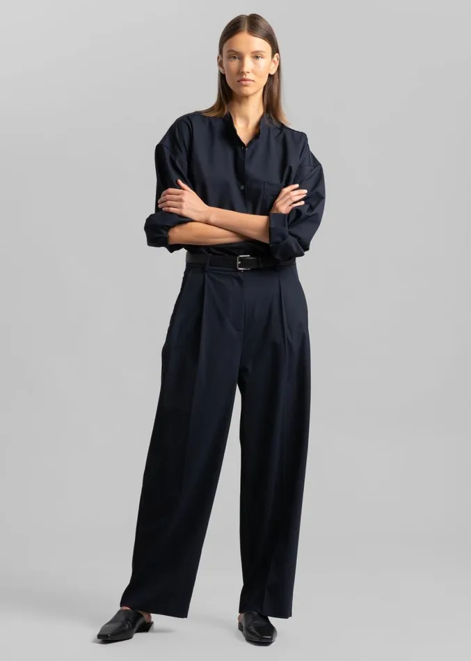 The Frankie Shop Jour Pleated Pants 8211 Deep Navy Women Clothing
