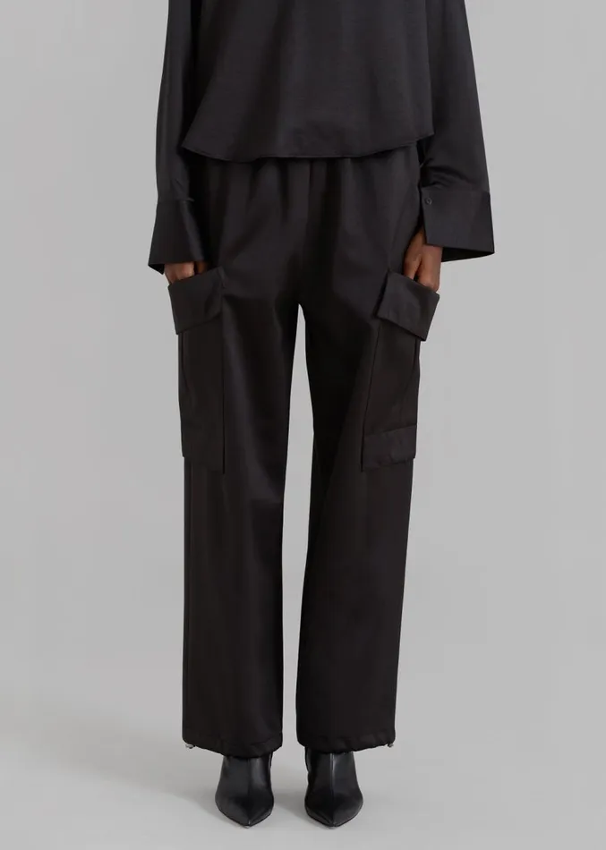The Frankie Shop Kemp Silky Cargo Pants 8211 Black Women Bottoms