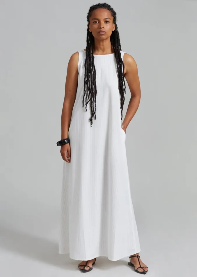 The Frankie Shop Laurel Sleeveless Maxi Dress 8211 White Pinstripe Women Dresses The Frankie Shop Laurel Sleeveless Maxi Dress 8211 White Pinstripe Women Dresses