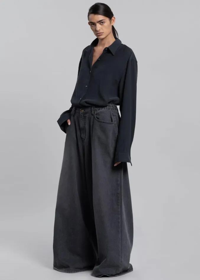 The Frankie Shop Lotta Fluid Shirt 8211 Charcoal Women Clothing