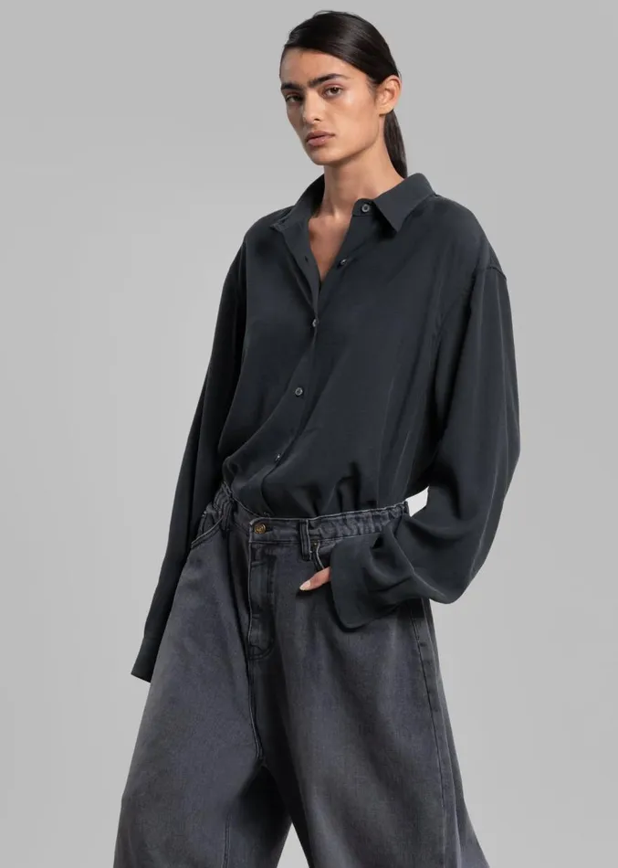 The Frankie Shop Lotta Fluid Shirt 8211 Charcoal Women Clothing