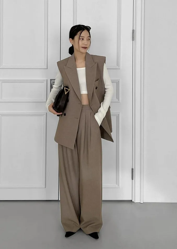 The Frankie Shop Luxor Double Breasted Vest 8211 Taupe Women Outerwear