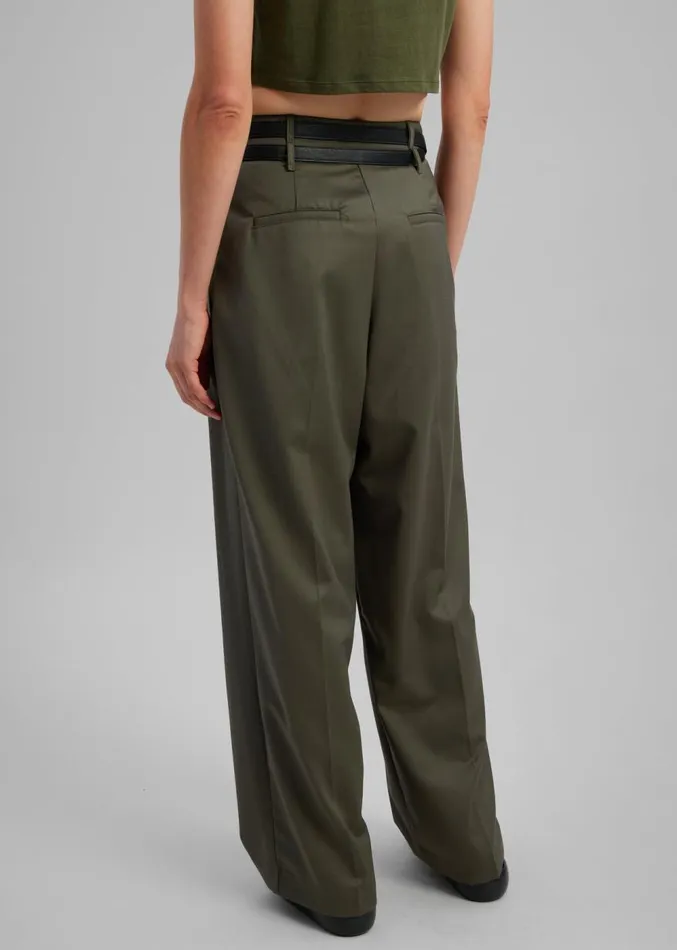 The Frankie Shop Nellie Belted Pleated Pants 8211 Olive Women Clothing