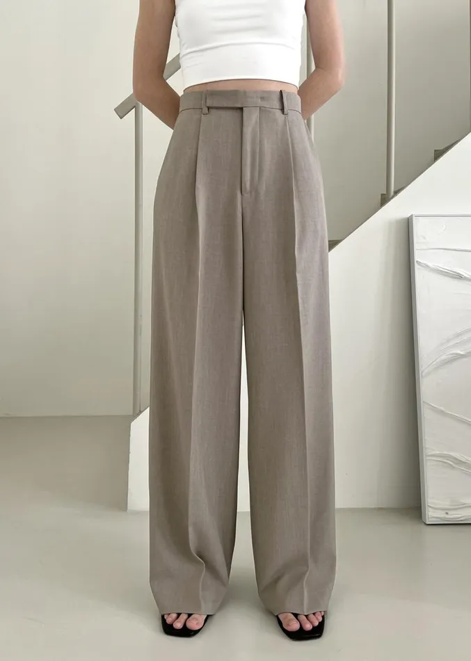 The Frankie Shop Nessi Pintuck Trousers 8211 Taupe Women Suits