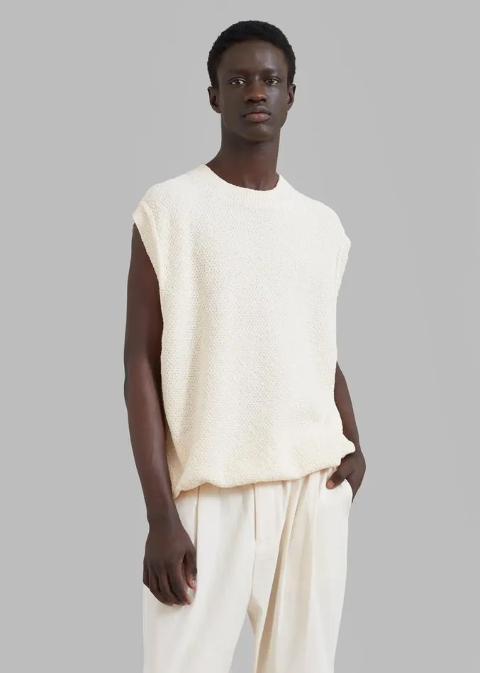 The Frankie Shop Oslo Knit Vest 8211 Cream Men Knitwear