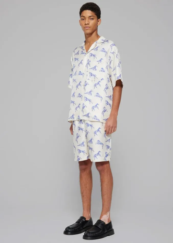 The Frankie Shop Rhe Silk Ballpoint Horse Shorts 8211 Horse Print Ballpoint Blue Men Clothing