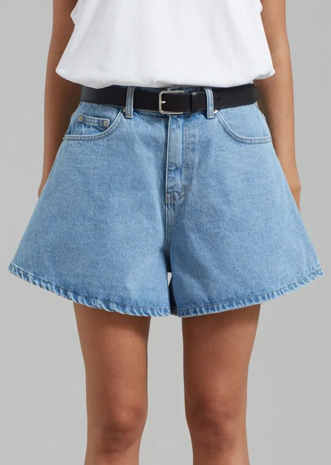 The Frankie Shop Rory Denim Shorts 8211 Light Wash Women Clothing