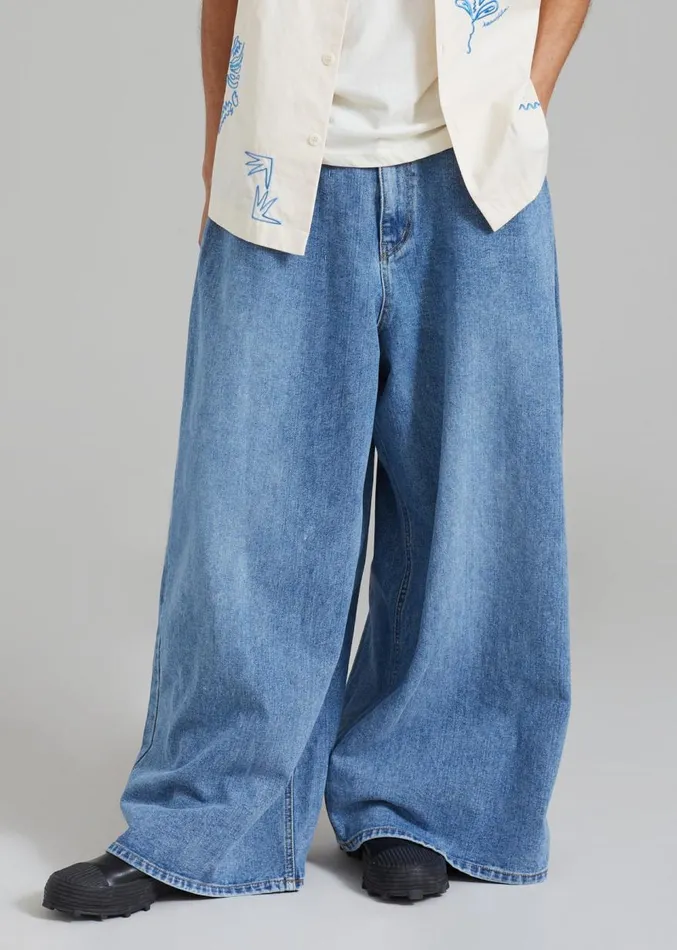 The Frankie Shop Sasha Men Wide Leg Jeans 8211 Worn Wash Men Clothing