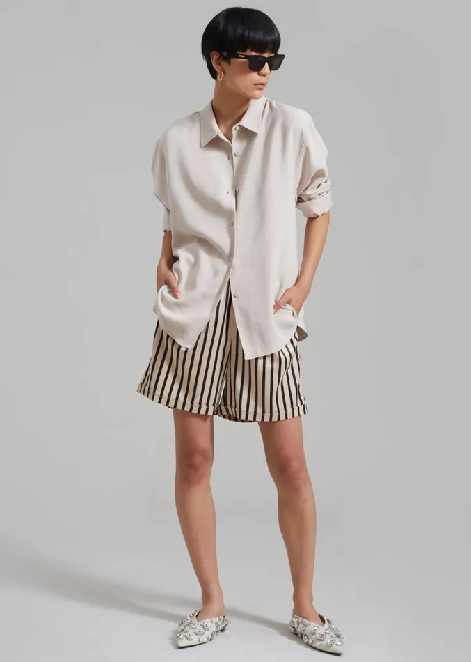 The Frankie Shop Solaqua Silk Shorts 8211 Ecru With Black Stripes Women Clothing