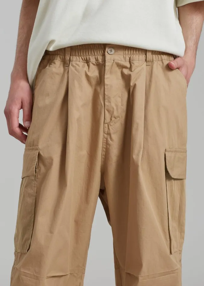 The Frankie Shop Stu Colorblock Cargo Pants 8211 Tan Men Bottoms